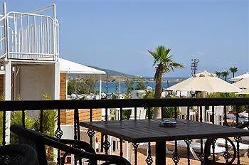 Poseidon Hotel 4*