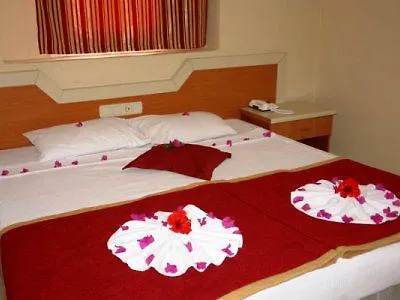 Poseidon Otel 4*
